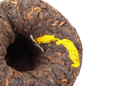 Pressed Rip Pu-erh Tea - Shu Pu-erh 2018 "Golden Thread" brand "Pine and Crane" factory "Xiaguan" nest 100g, 