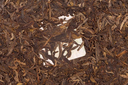 Pressed Raw Pu-erh Tea - Sheng pu-erh 2019 "Old Menghai Trees" brand "Kaishunhao" 357 g, 