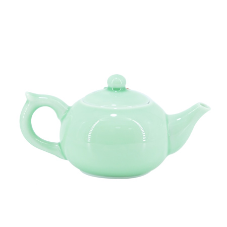 Porcelain teapot "Karpik", 225 ml.. Price: ₽1,730 rub.