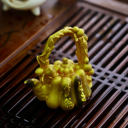 Color-changing tea figurine "Shui Hu". Price: ₽2,140 rub.