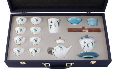 Tea set “Leaf”. Price: ₽30,470 rub.