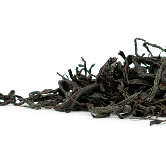 Red tea Zhengshan Xiaozhong (Lapsang Souchong) with a floral aroma