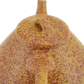 Чайник из Исин, Цзянсу "Каменный совок жёлтый", 205 мл.. Price: ₽13,040 rub.