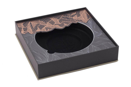 Gift packaging for pressed Pu-erh tea cakes, 28x28x6 cm. Price: ₽3,490 rub.