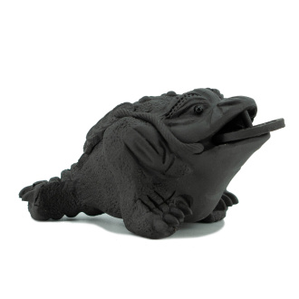 Tea toy "Three-legged toad of wealth, clay". Price: ₽1,570 rub.