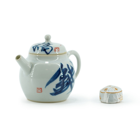 Hand-painted celadon teapot "Hieroglyphics" 120 ml. Price: ₽4,330 rub.