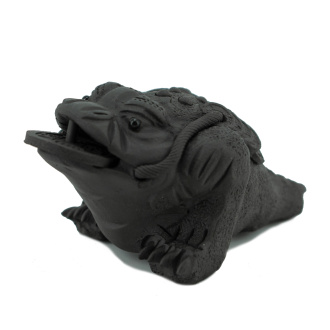 Tea toy "Three-legged toad of wealth, clay". Price: ₽1,570 rub.
