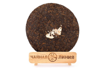 Pressed Rip Pu-erh Tea - Shu Pu-erh 2015 "Yiwu" from the "Zhoushi" plant, 357 g, 