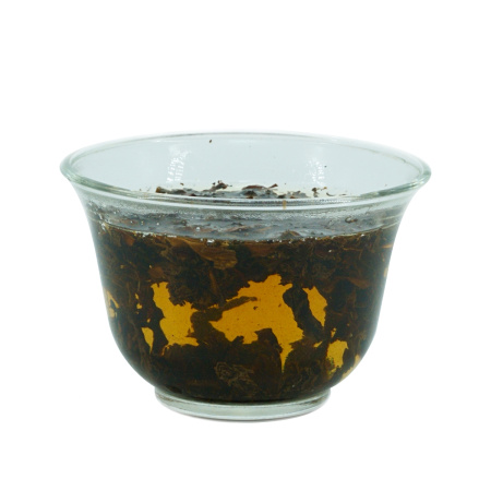 Pressed Raw Pu-erh Tea - Шэн пуэр 2005 г. "Чай с диких деревьев" марки "Сосна и журавль" завода "Сягуань" блин 357 г, 