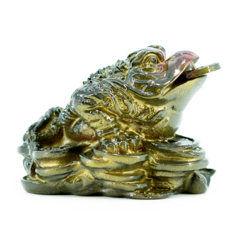 Color-changing tea figurine "Three-legged toad of wealth with a red nose on money". Price: ₽1,930 rub.