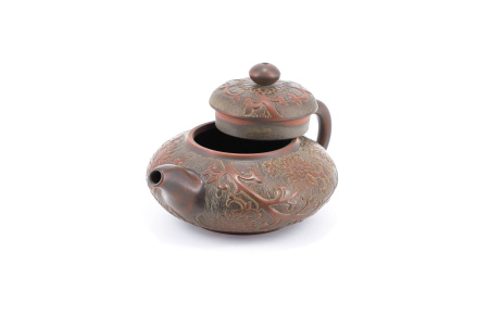 Глиняный чайник из Циньчжоу, Гуанси "Лиловые лотосы", 170 мл. Price: ₽20,580 rub.