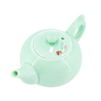 Porcelain teapot "Karpik", 225 ml.. Price: ₽1,730 rub.